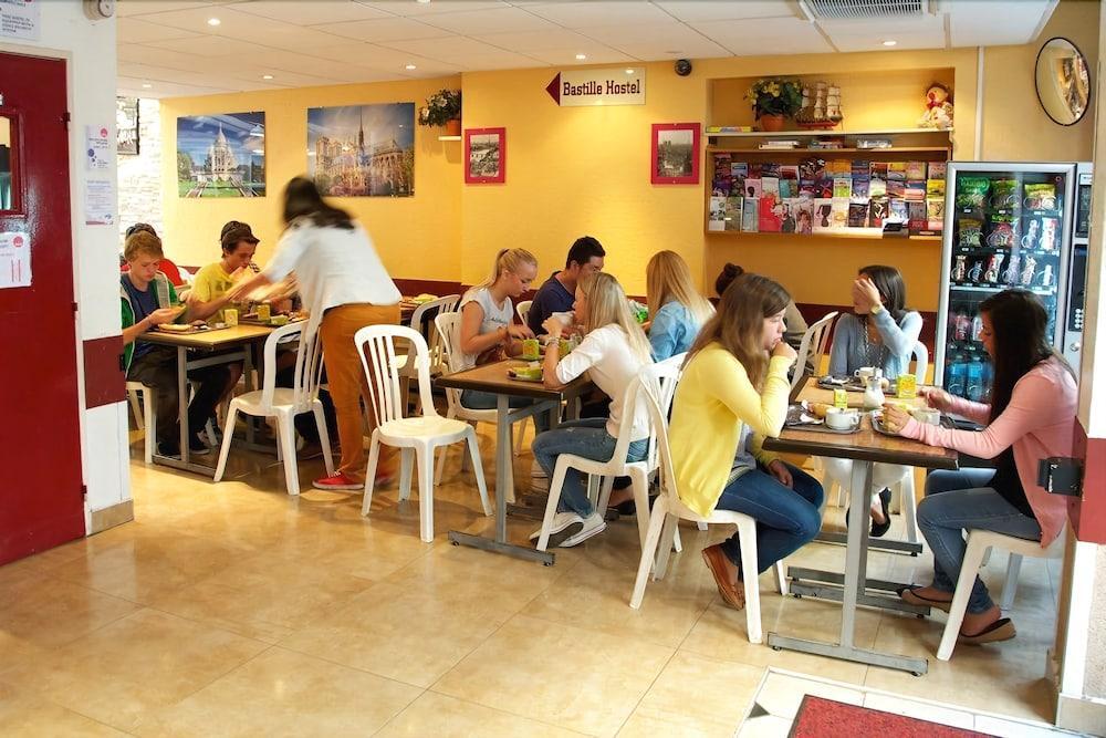 بيت شباب أوبيرج إنترناسيونال ديس جونيز باريس المظهر الخارجي الصورة